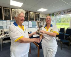 Ladies Championship Winner - Debbie Rose