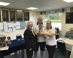 Ladies Handicap Winner - Debbie Rose